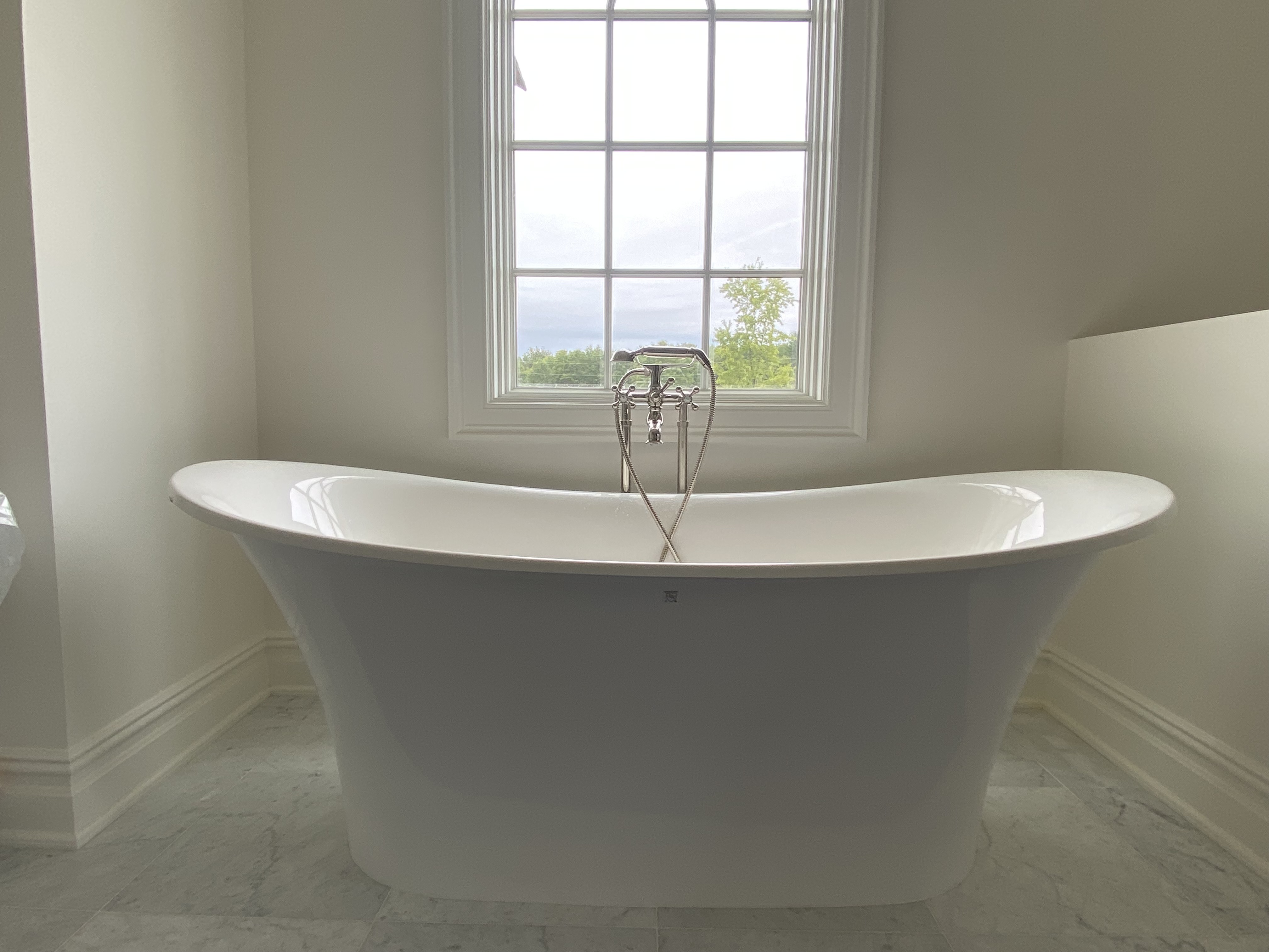 Professional bathtub installation by NJ New Era Plumbing